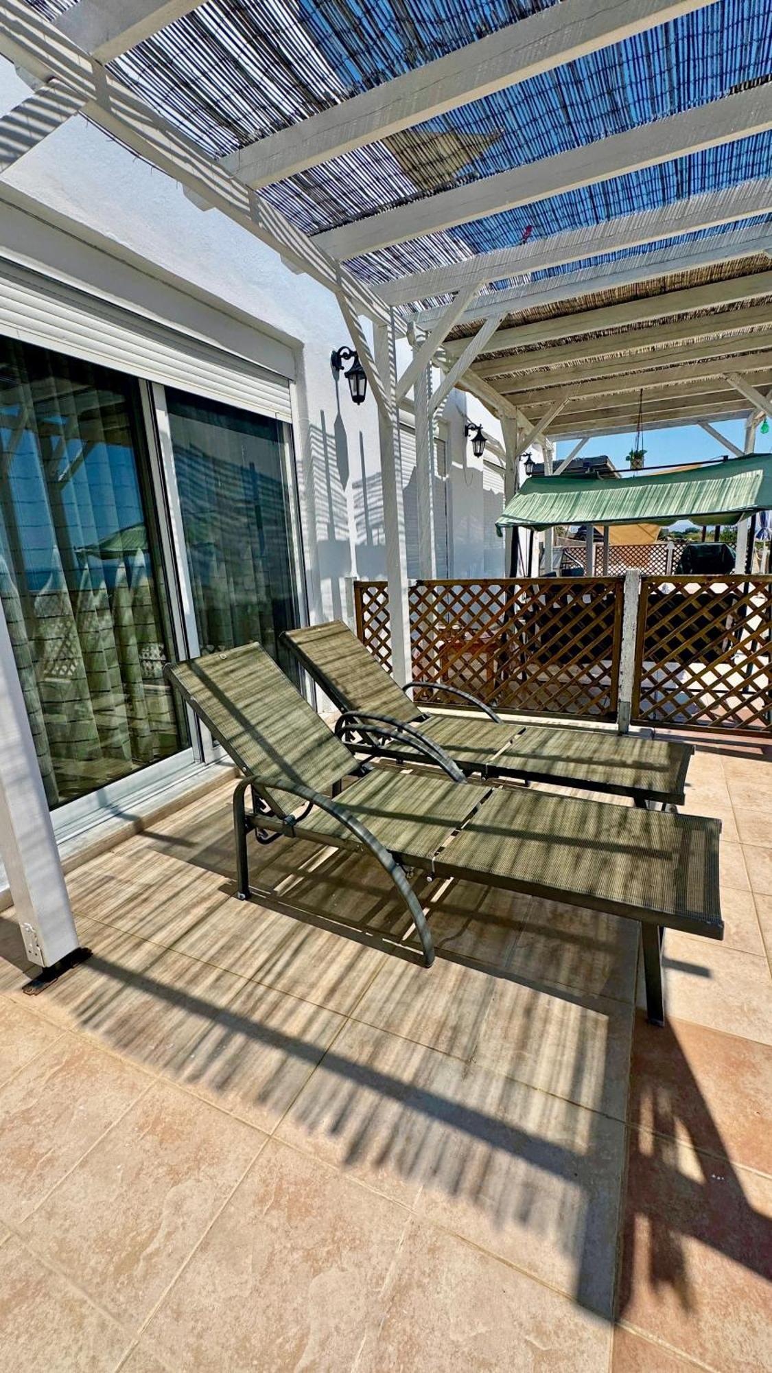 Sea House Lahania Extérieur photo