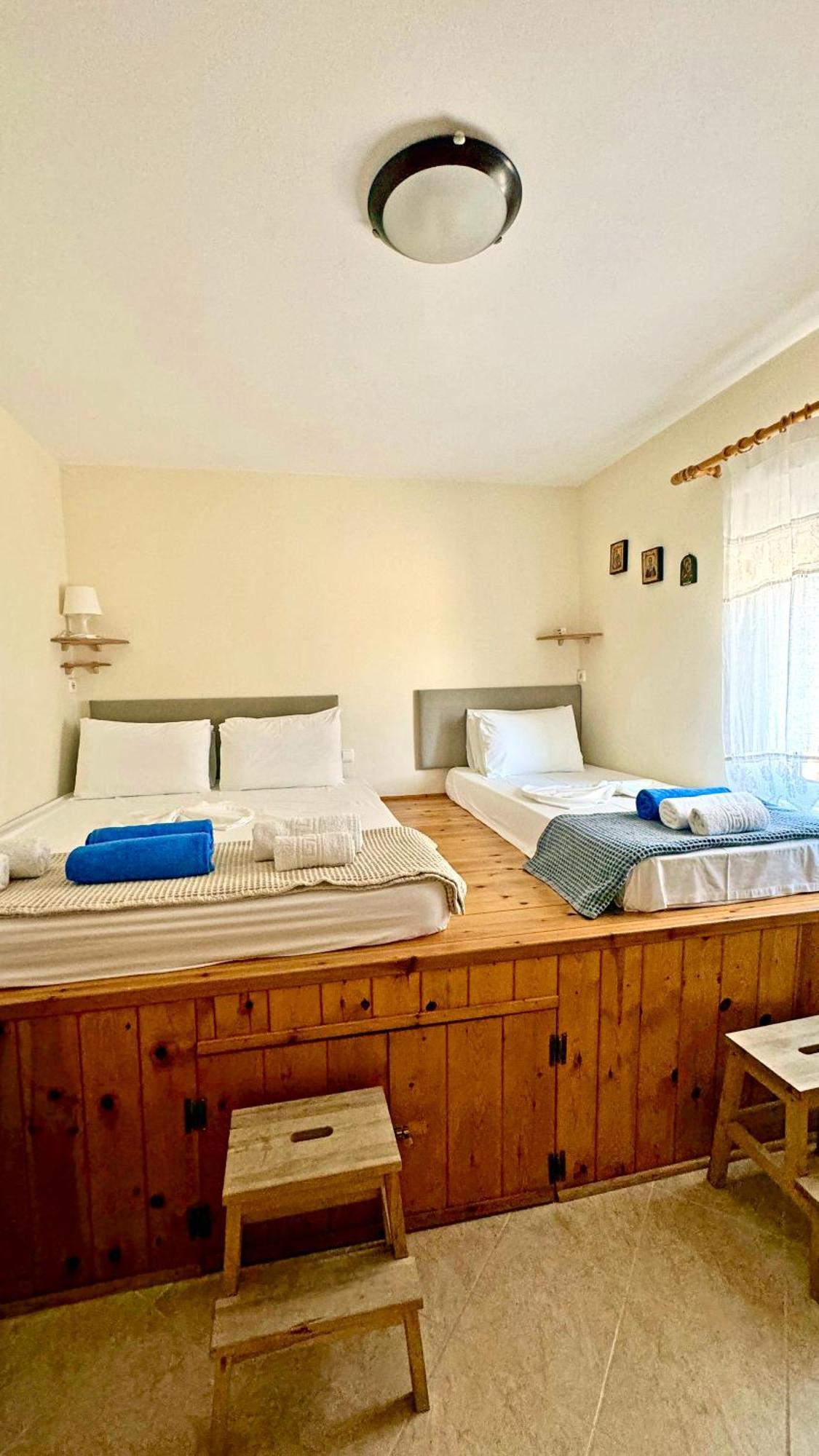 Sea House Lahania Extérieur photo