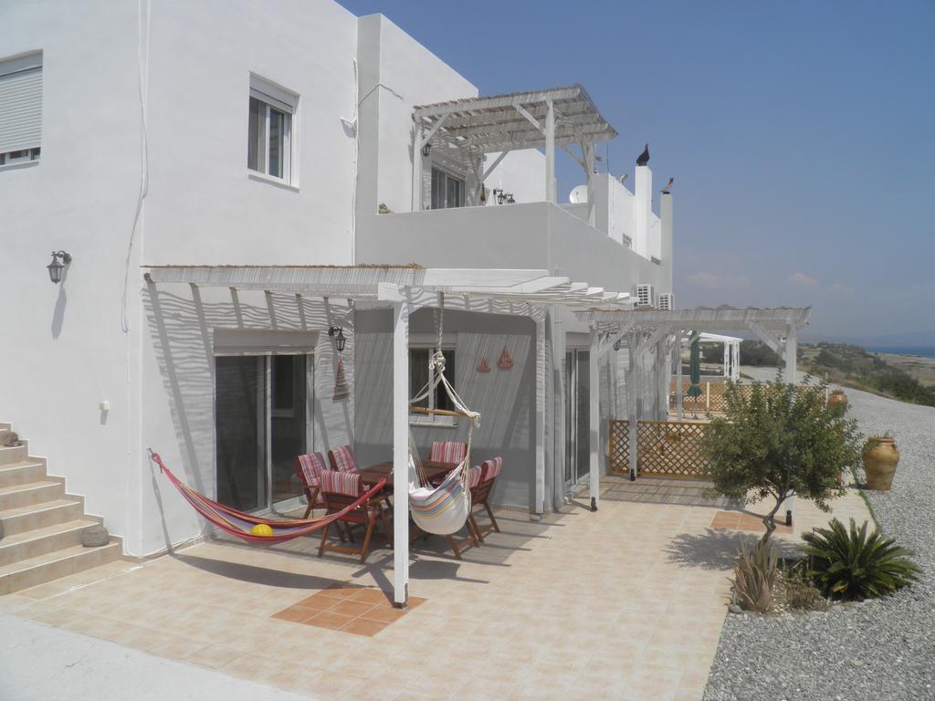 Sea House Lahania Extérieur photo